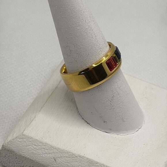 NWOT Size 9 Titanium band with rainbow flag stones - Picture 3 of 5